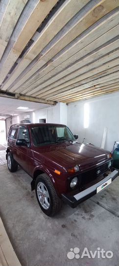 LADA 4x4 (Нива) 1.7 МТ, 2015, 73 000 км