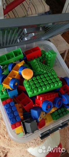 Конструктор для детей. Игрушки