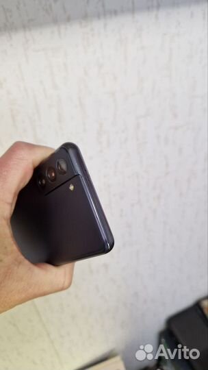 Samsung Galaxy S21, 8/128 ГБ