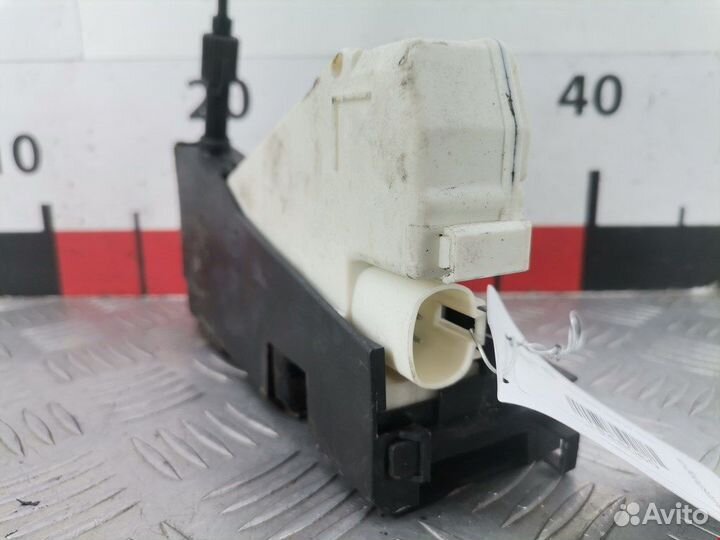 Замок двери передней левой для Volkswagen Sharan 1