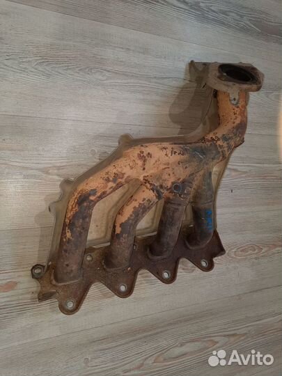 Коллектор выпускной Renault kaptur