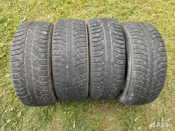 Bridgestone Ice Cruiser 7000 195/55 R15 85T