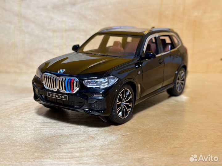 Машинка металлическая моделька BMW X5