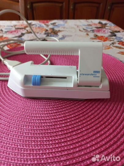 Дорожный маленький утюг 17см