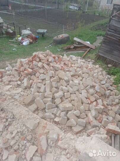 Кирпич бу,камень бу