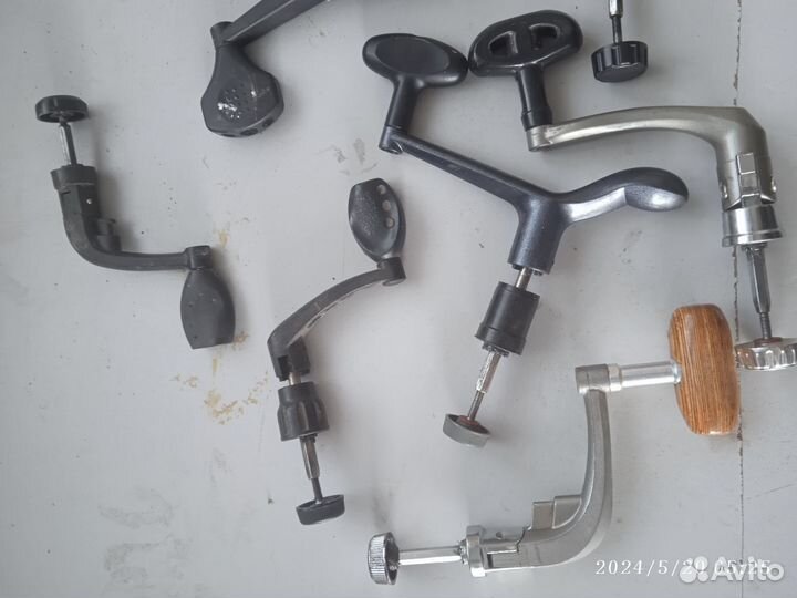 Ручки для безынерционных катушек