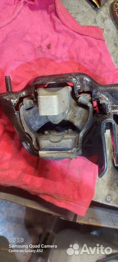 Опора двигателя volkswagen polo