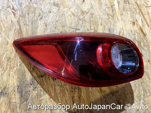 Левый фонарь в крыло mazda III BM