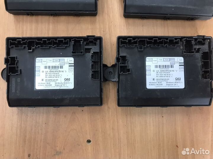 Блок управления двери Mercedes W221