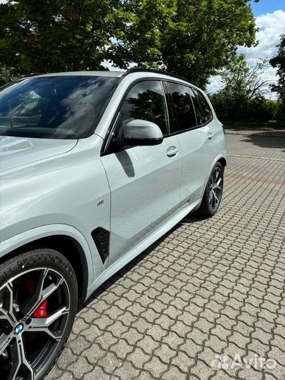 BMW X5 3.0 AT, 2024