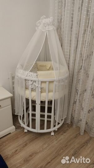 Постельное белье с бортиками и балдахином