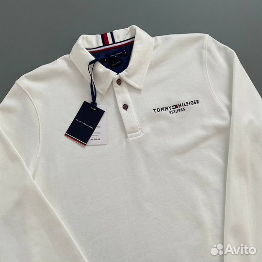 Свитшот мужской tommy hilfiger на пуговицах белый