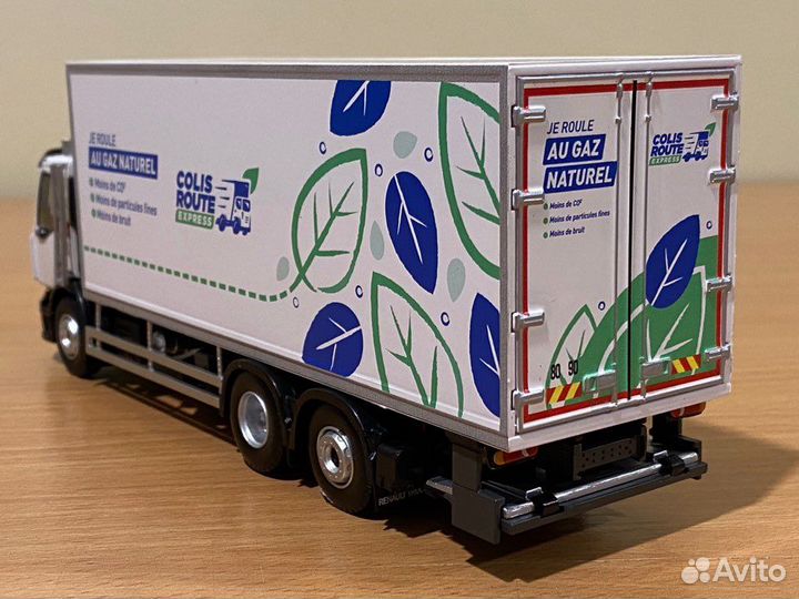 Модель грузовика Renault D26 Eligor