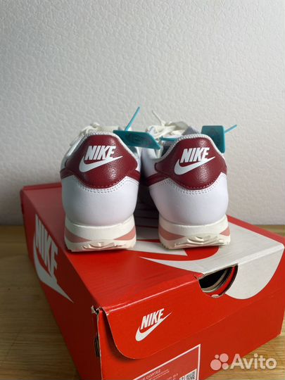 Кроссовки nike