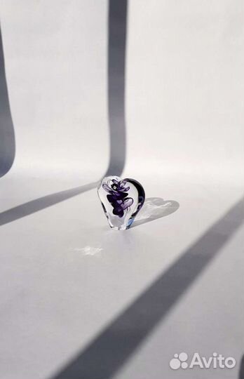 Статуэтка стекло. Советское цветное стекло. Стекло