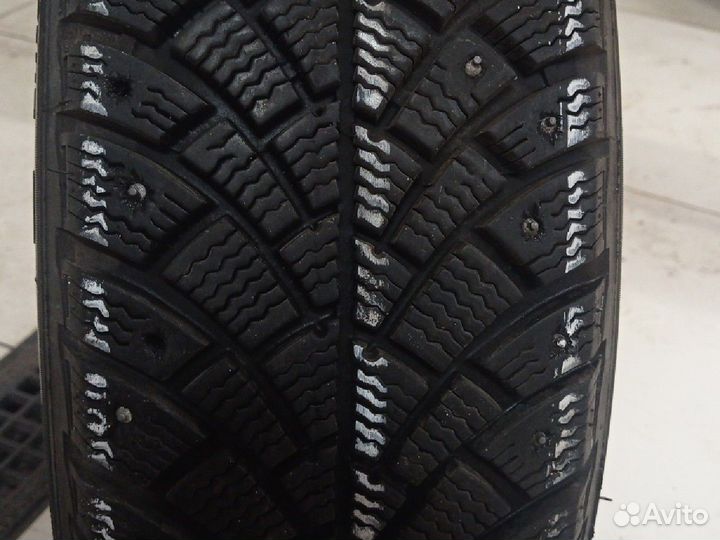 Bfgoodrich G-Force Stud 195/60 R15 92Q