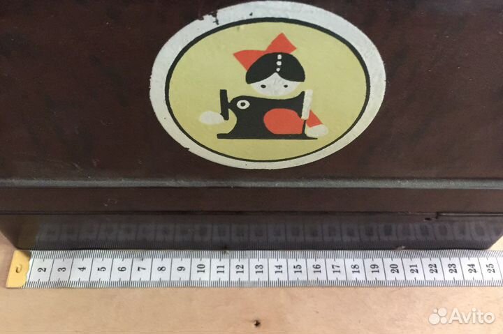 Детская швейная машинка