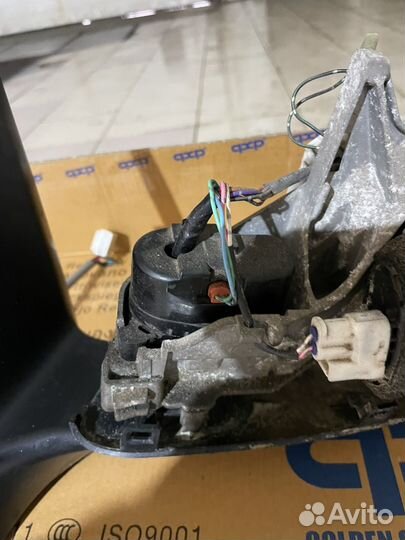 Зеркало заднее правое Toyota LC Prado 150