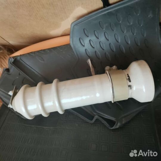 Изоляторы