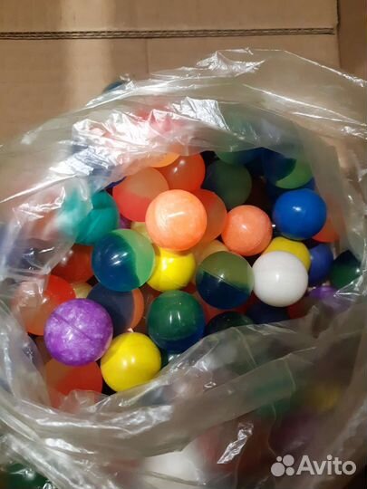 Ишрушки/ мячики/ капсулы для вендинга