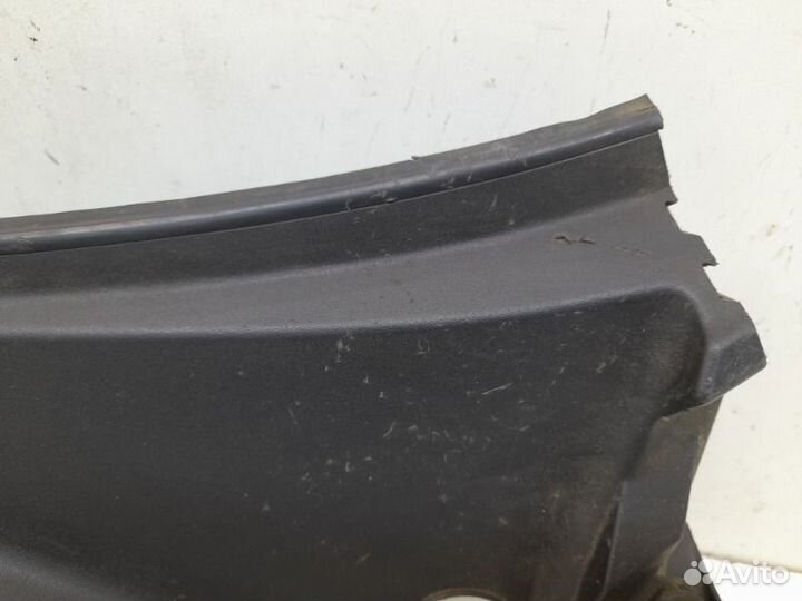 Жабо Toyota Rav4 30 2005-2012