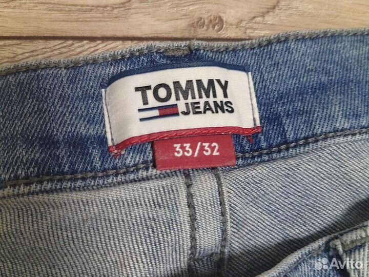 Джинсы Tommy Hilfiger