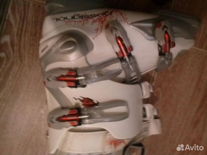 Горнолыжные ботинки Rossignol