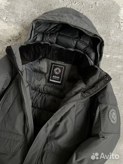 Парка The North Face McMurdo Series - S