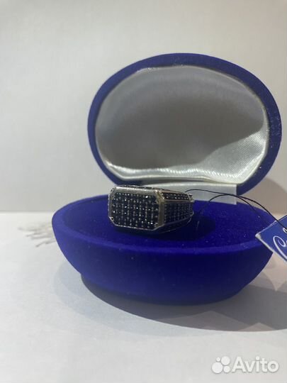 Серебряное кольцо