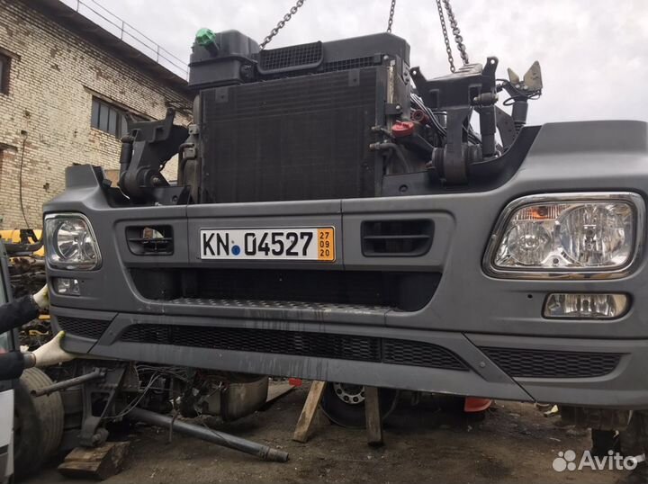 Бампер Mercedes actros в сборе