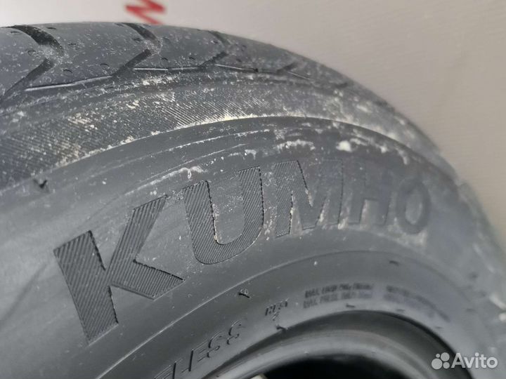 Kumho Crugen HP91 215/65 R16 98H