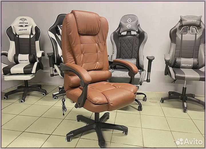 Компьютерное офисное кресло в наличии