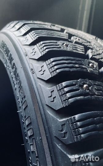 Nokian Tyres Hakkapeliitta 5 215/50 R17 95T