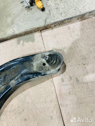 Рычаг правый киа рио 4 икс лайн солярис 2 оригинал