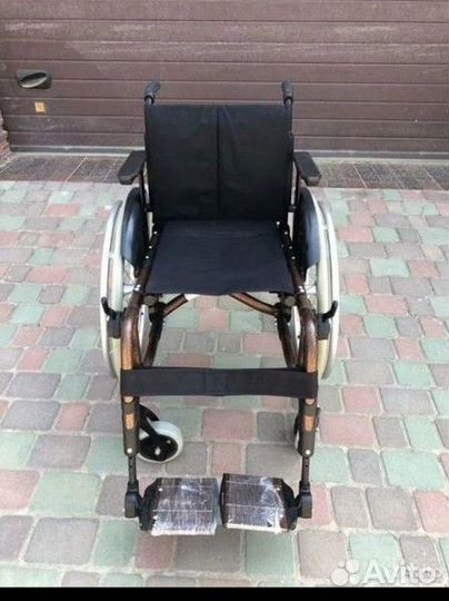 Инвалидная коляска новая sopur quickie neon swing