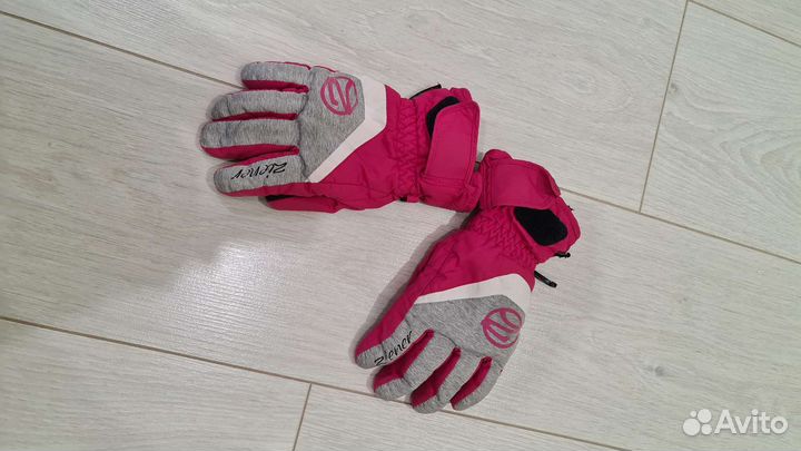 Детская шапка + манишка, перчатки