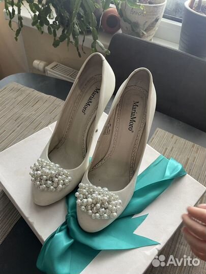 Туфли белые свадебные