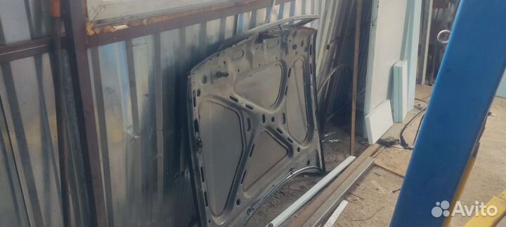 Капот audi 80 b4