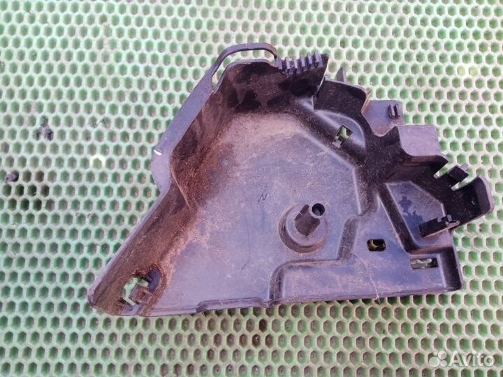 Пластик салона Mercedes-Benz C-Class W204 M271.820