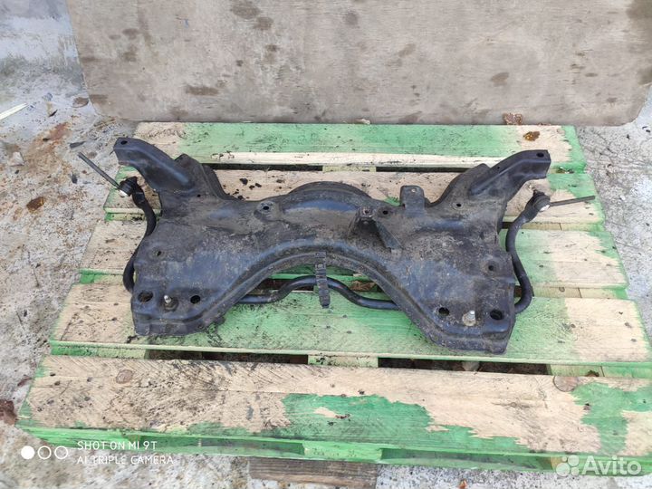 Подрамник Peugeot 307 Пежо 307