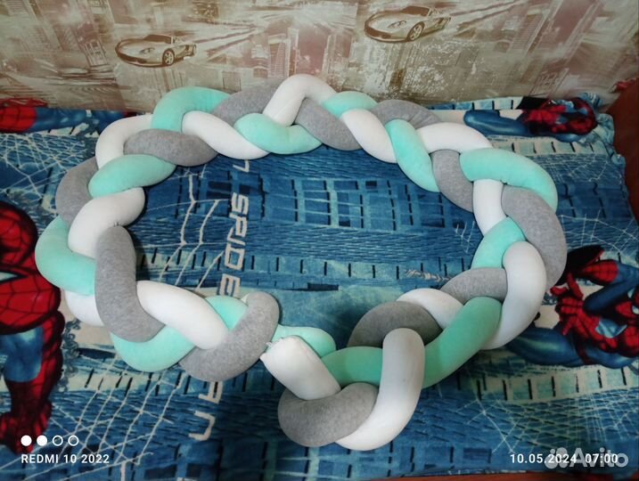 Бортик коса в кроватку