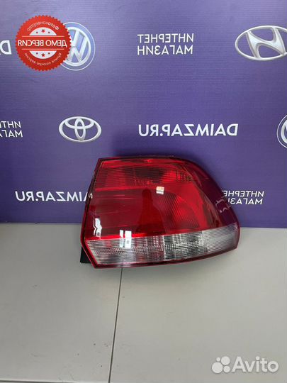 Фонарь задний Volkswagen Polo правый (10-15)