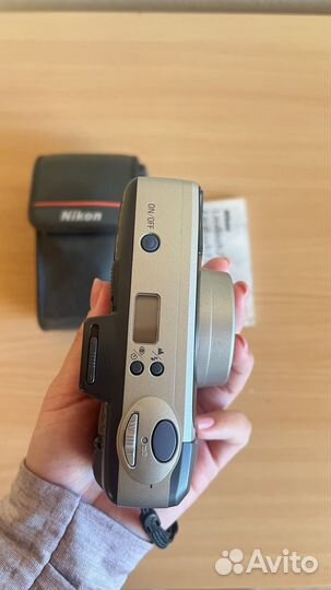 Пленочный фотоаппарат Nikon lite touch zoom 110 QD