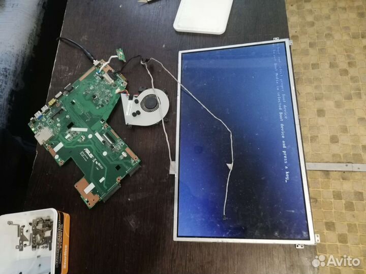 Ноутбук Asus X551MA разбор