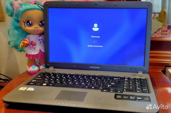 Ноутбук samsung R530