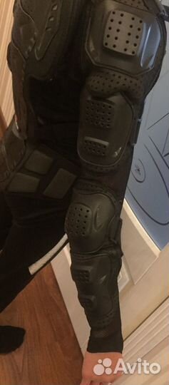 Защита спины горнолыжная