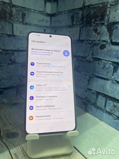 Samsung Galaxy S24, 8/256 ГБ