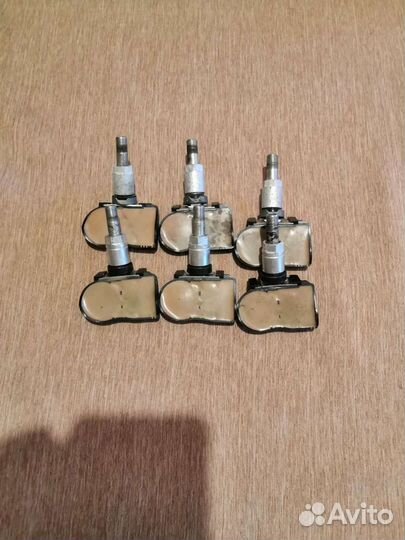 Датчики давления в шинах 6шт