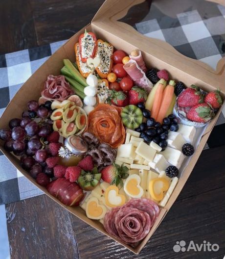 Букет из колбасы