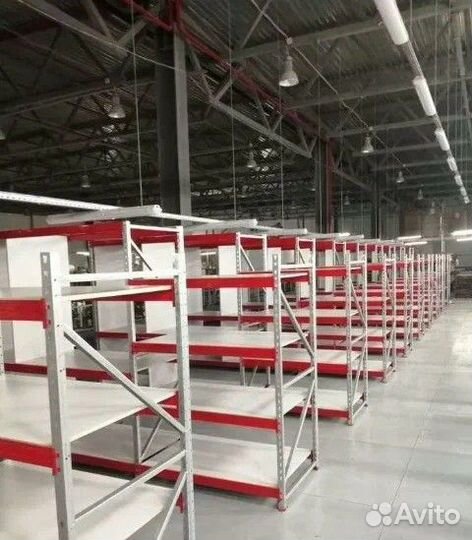 Устойчивые стеллажи для гаража